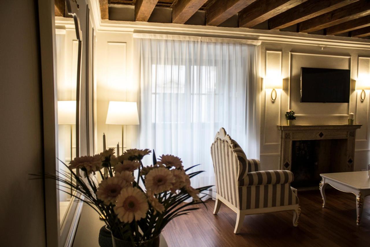 Cavour44 - Palazzo Canossa Verona Exterior foto